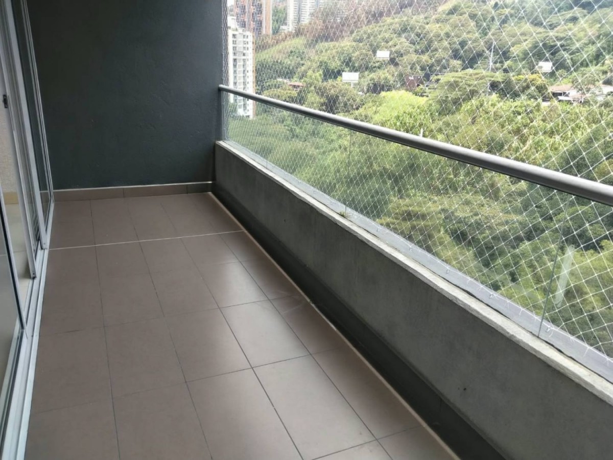 Apartamento en arriendo en Castropol, Medellín · foto 21 de 21