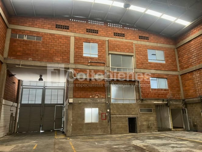Bodega en arriendo en Monteazul, Sabaneta, 1000 m² · foto 5 de 15