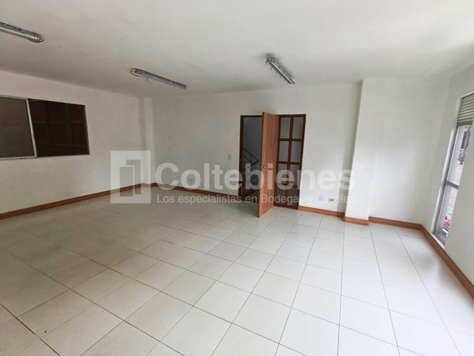 Bodega en arriendo en Monteazul, Sabaneta, 1000 m² · foto 6 de 15