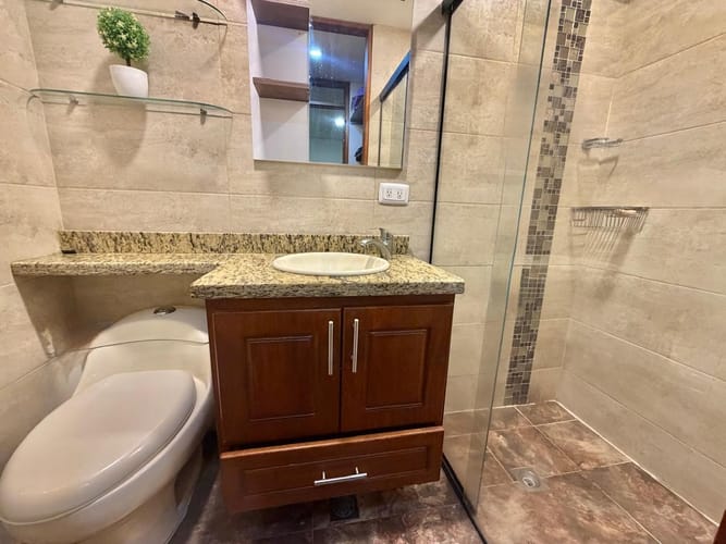 Apartamento de 3 alcobas en arriendo en Rodeo Alto, Medellín, 82 m² · foto 13 de 18