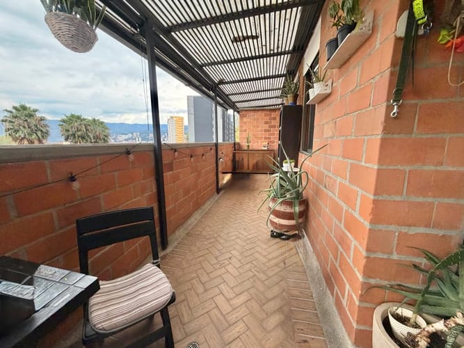 Apartamento de 3 alcobas en arriendo en Rodeo Alto, Medellín, 82 m² · foto 15 de 18