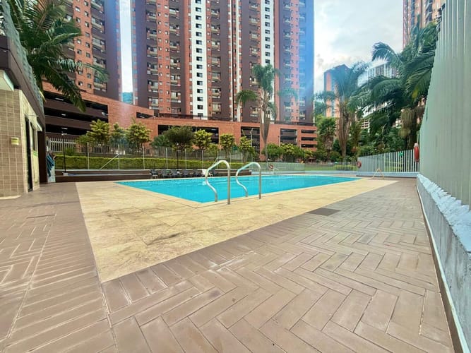 Apartamento de 3 alcobas en arriendo en Rodeo Alto, Medellín, 82 m² · foto 16 de 18