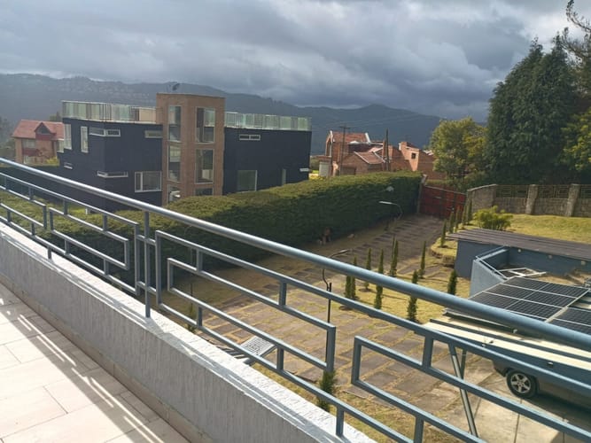 Casa de 4 alcobas en venta en Alto De La Virgen, La Calera, 282 m² · foto 2 de 24