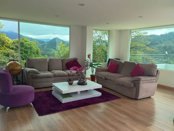 Casa de 4 alcobas en venta en Alto De La Virgen, La Calera, 282 m² · foto 9 de 24