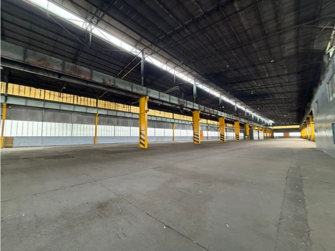 Bodega en arriendo en Rio De Oro I, Girón · foto 5 de 12