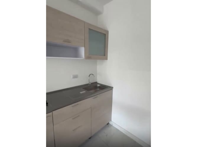 Edificio en venta en Condina, Pereira, 200 m² · foto 6 de 8