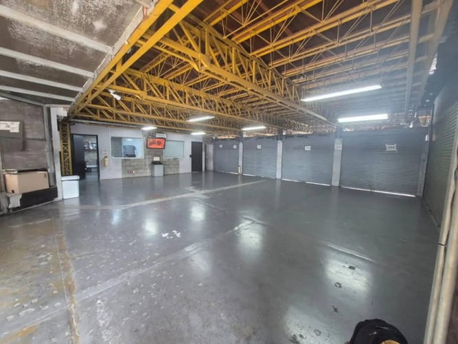 Bodega en arriendo en Santa Fe, Medellín, 3397 m² · foto 2 de 7