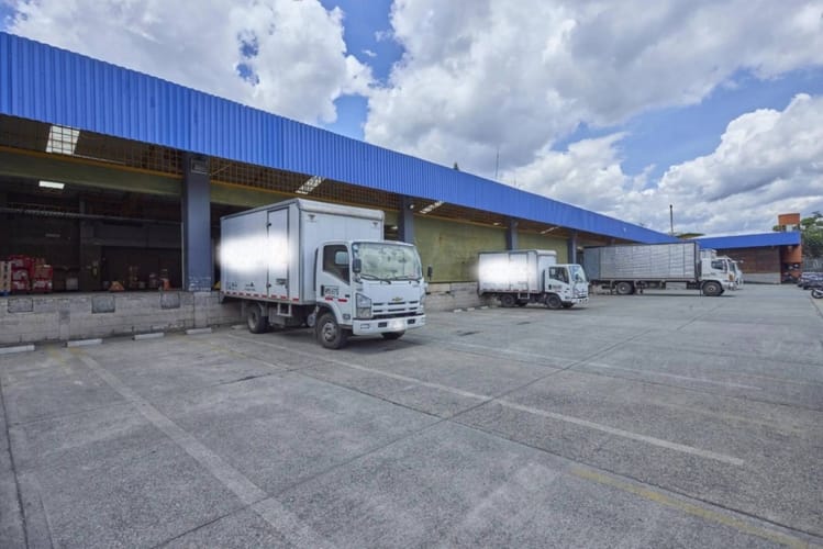 Bodega en arriendo en Santa Fe, Medellín, 3397 m² · foto 7 de 7