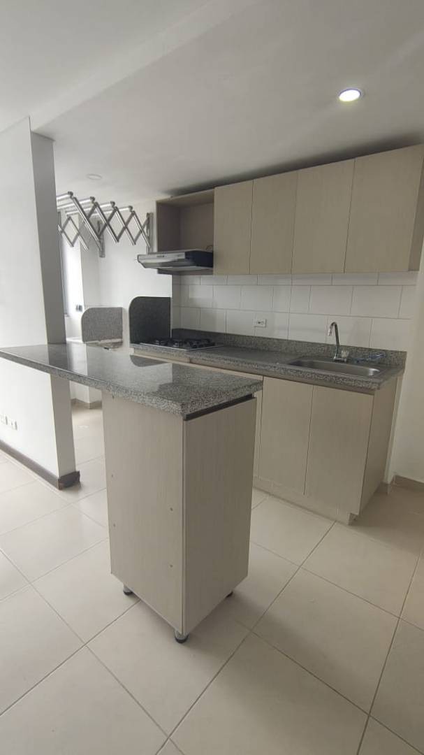 Apartamento en venta en La Tablaza, La Estrella · foto 2 de 19