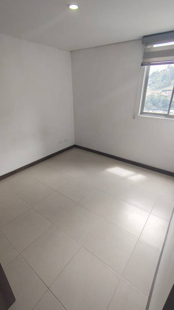 Apartamento en venta en La Tablaza, La Estrella · foto 10 de 19