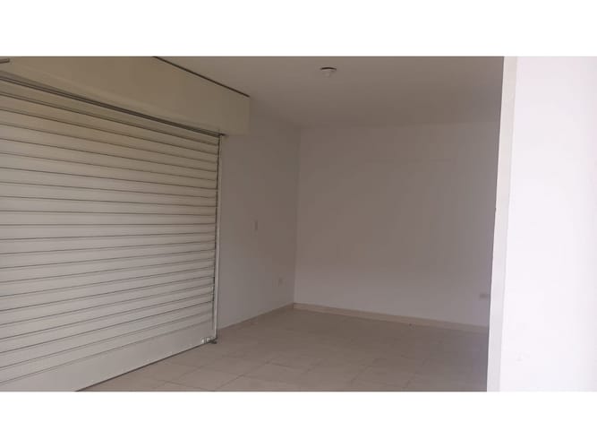 Local en arriendo en Estoraques I Y Ii, Bucaramanga, 22 m² · foto 3 de 7