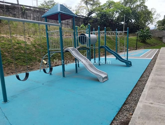 Apartamento de 3 alcobas en venta en Picaleña Y Mirolindo, Ibagué, 59 m² · foto 12 de 15