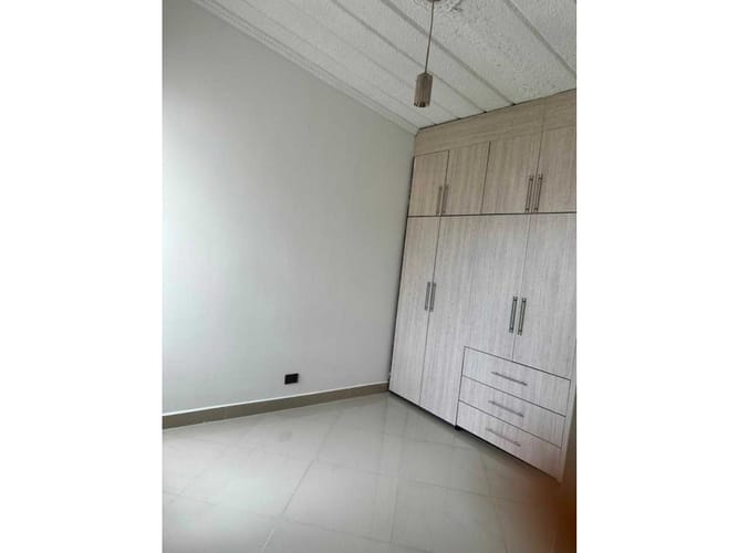 Apartamento de 3 alcobas en venta en Antonio Nariño, Medellín, 70 m² · foto 7 de 11