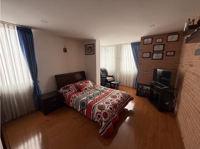 Casa de 4 alcobas en venta en San Onofre, Tunja, 319 m² · foto 14 de 24