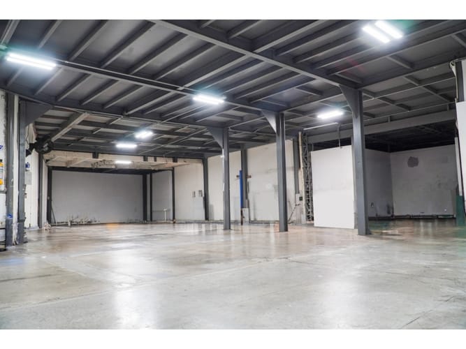 Bodega en venta en Girardot, Bucaramanga, 1470 m² · foto 2 de 24