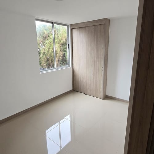 Apartamento de 3 alcobas en venta en Vegas De La Doctora, Sabaneta, 85 m² · foto 6 de 10