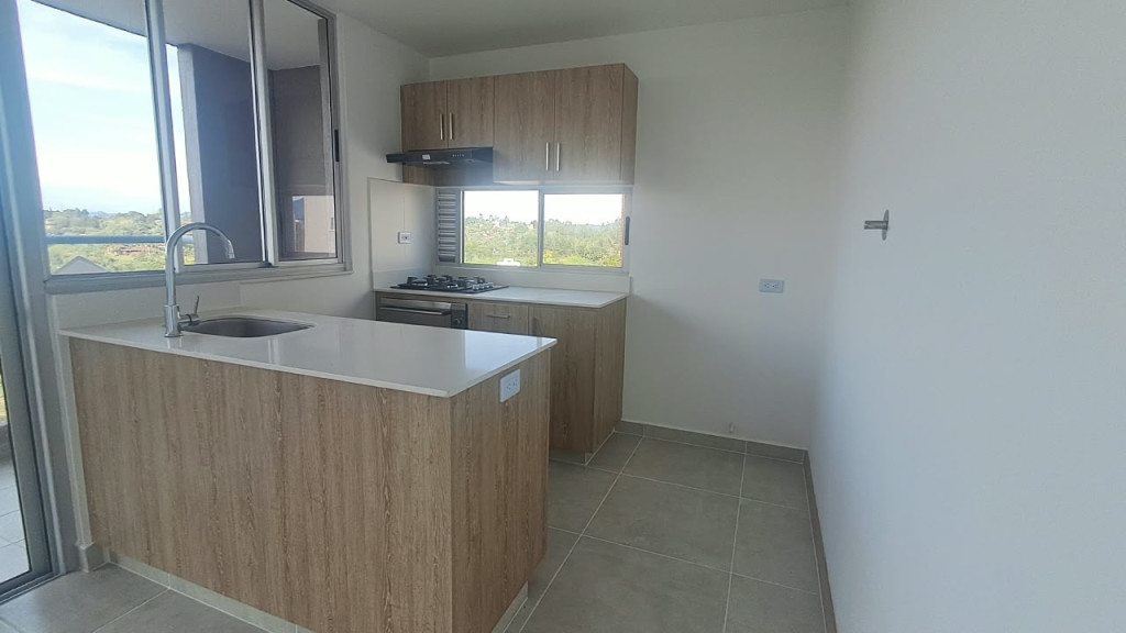 Apartamento en arriendo en Llano Grande, Rionegro · foto 6 de 16