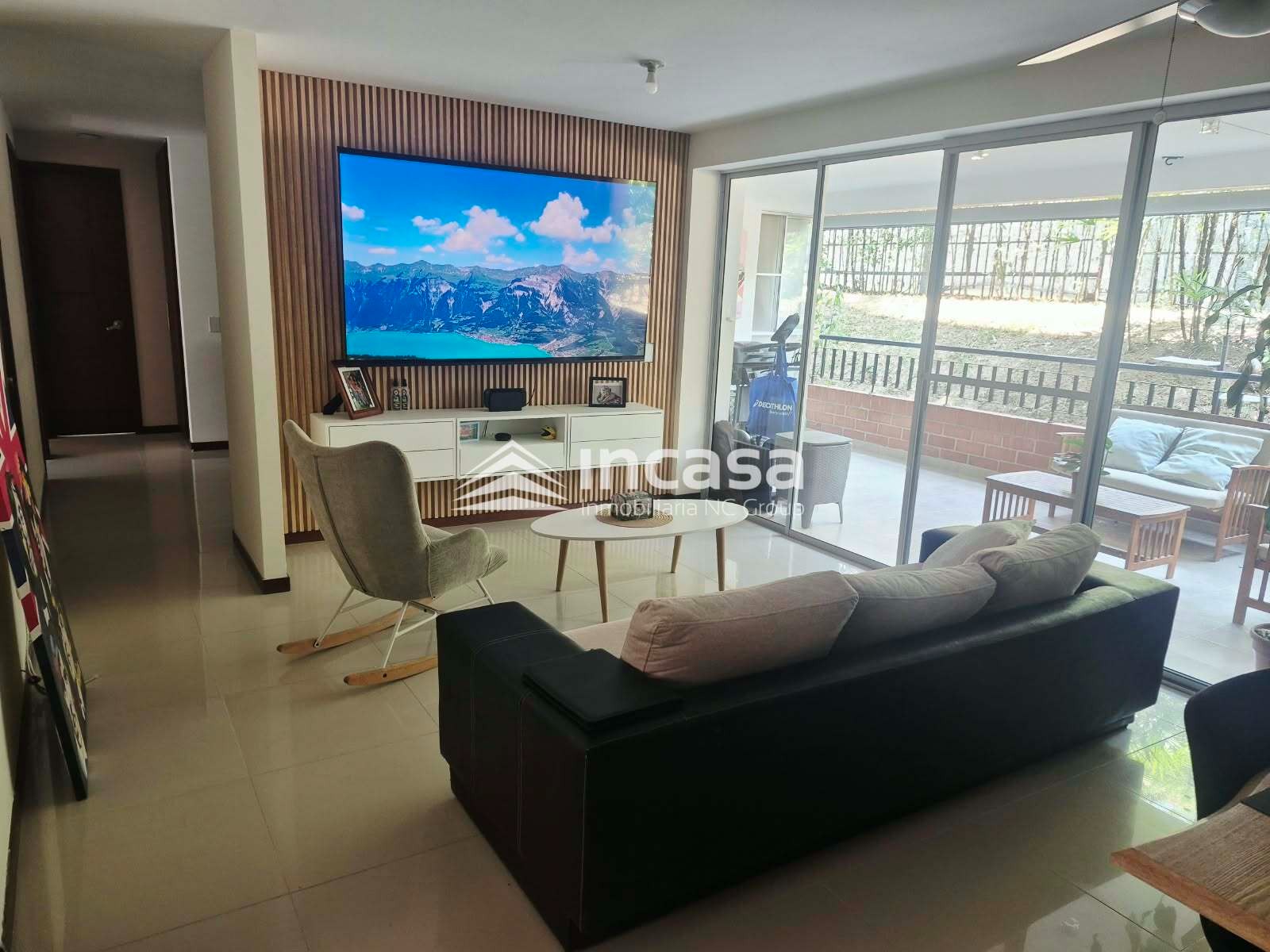 Apartamento en venta en Sector La Luisa Bella Suiza, Cali · foto 2 de 9