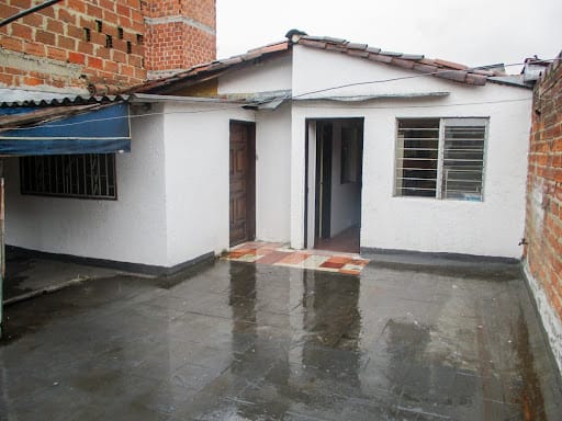 Casa de 3 alcobas en venta en San Fernando, Itagüí, 126 m² · foto 16 de 17