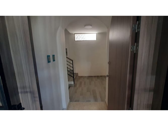 Casa de 4 alcobas en venta en Granjas De Provenza, Bucaramanga, 255 m² · foto 18 de 24