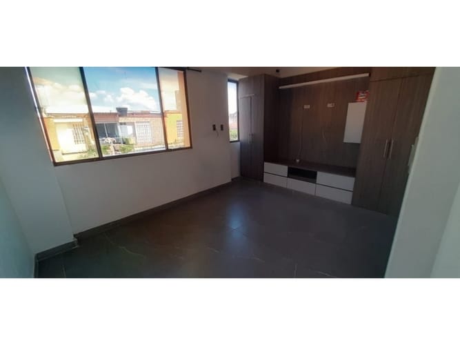 Casa de 4 alcobas en venta en Granjas De Provenza, Bucaramanga, 255 m² · foto 23 de 24