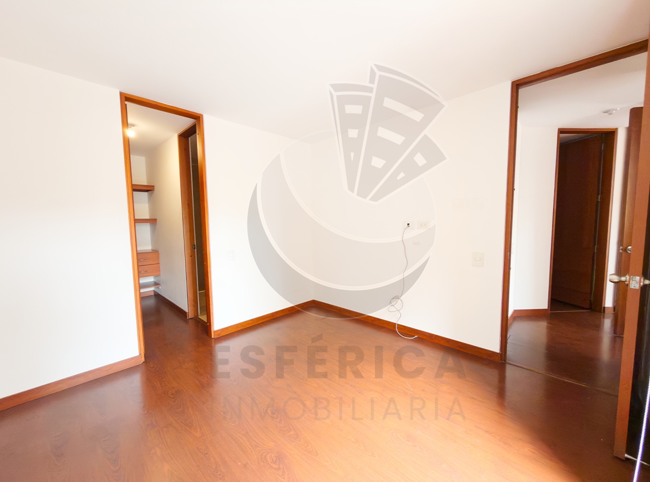 Apartamento en venta en Pontevedra, Bogotá · foto 11 de 23