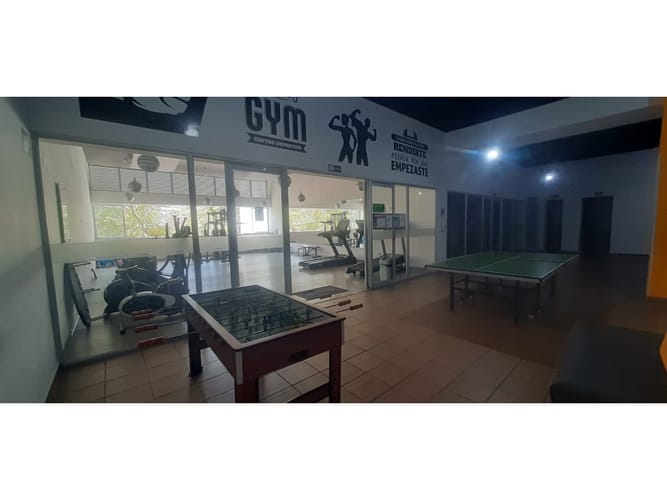 Apartamento de 3 alcobas en venta en Granjas De Provenza, Bucaramanga, 80 m² · foto 4 de 16