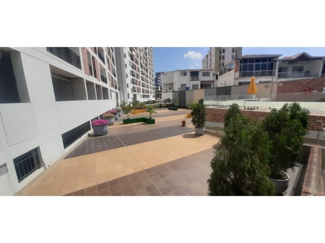 Apartamento de 3 alcobas en venta en Granjas De Provenza, Bucaramanga, 80 m² · foto 12 de 16