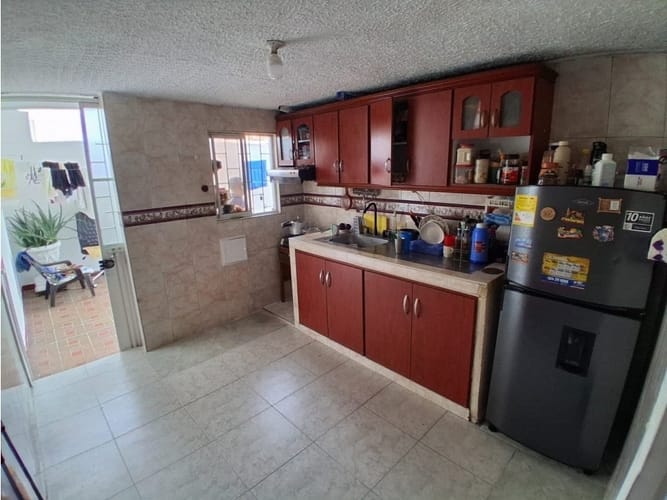 Casa de 8 alcobas en venta en Lagos I, Floridablanca, 162 m² · foto 4 de 24