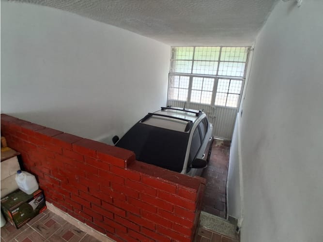 Casa de 8 alcobas en venta en Lagos I, Floridablanca, 162 m² · foto 10 de 24