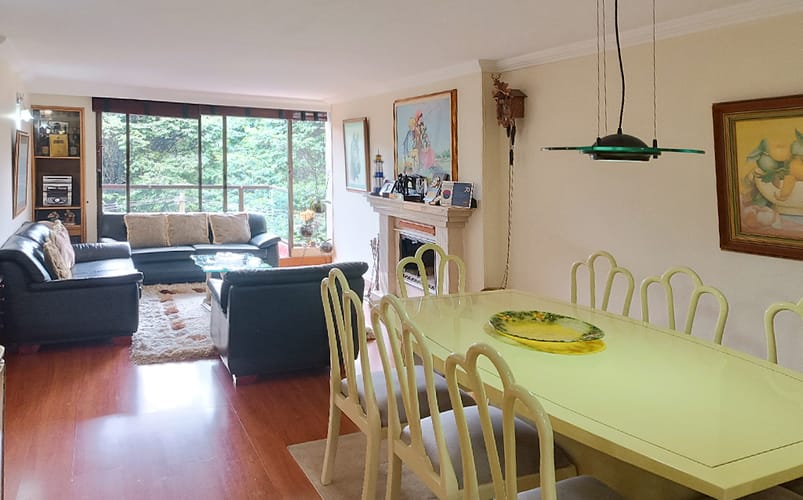 Apartamento de 3 alcobas en venta en Club De Los Lagartos, Bogotá, 154 m² · foto 2 de 23