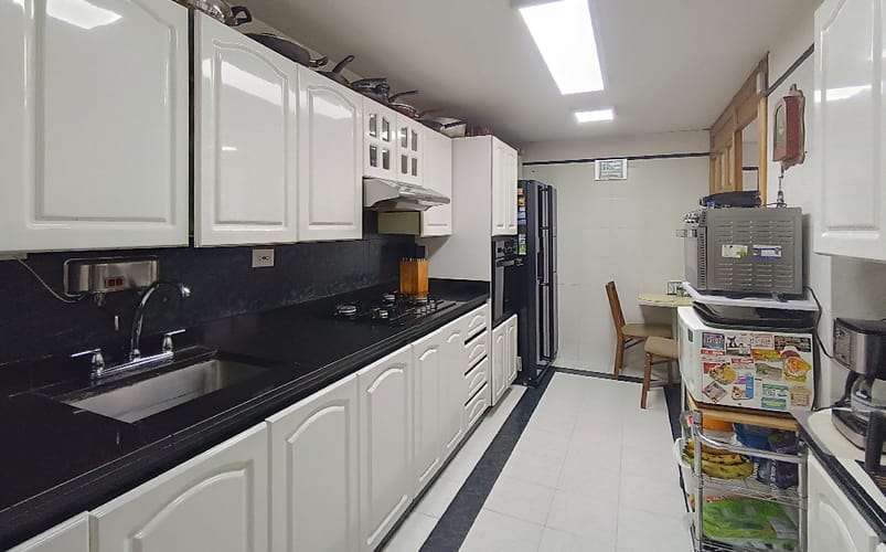 Apartamento de 3 alcobas en venta en Club De Los Lagartos, Bogotá, 154 m² · foto 6 de 23