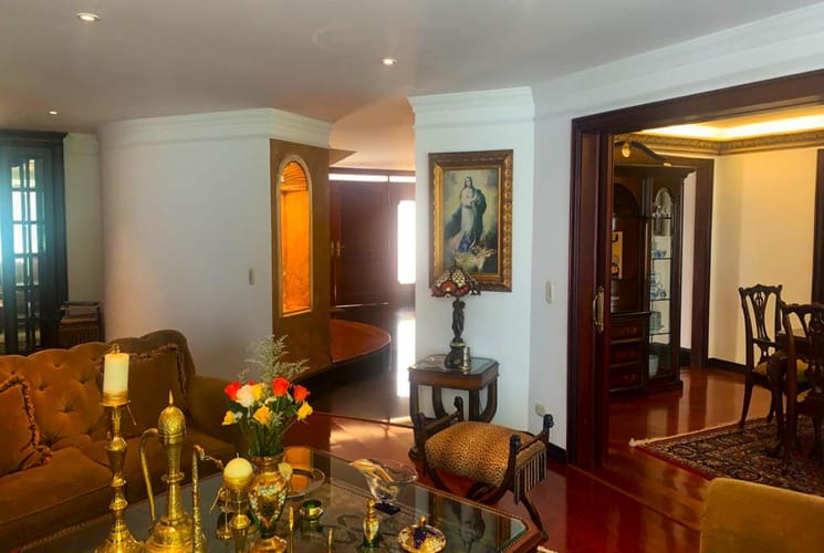 Casa de 4 alcobas en venta en Santa Ana, Bogotá, 620 m² · foto 4 de 14