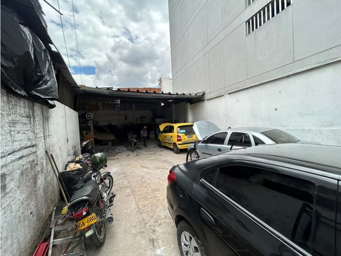 Lote en venta en Antonia Santos Centro, Bucaramanga, 200 m² · foto 2 de 6