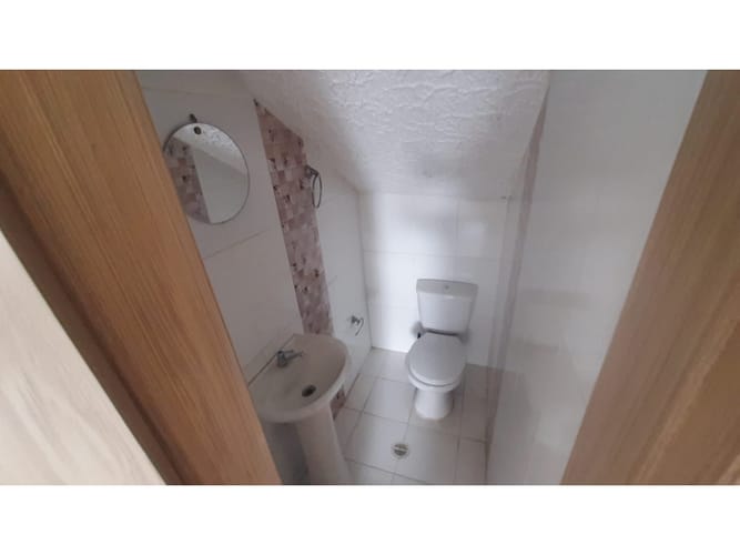 Casa de 3 alcobas en venta en Granjas De Provenza, Bucaramanga, 153 m² · foto 12 de 24