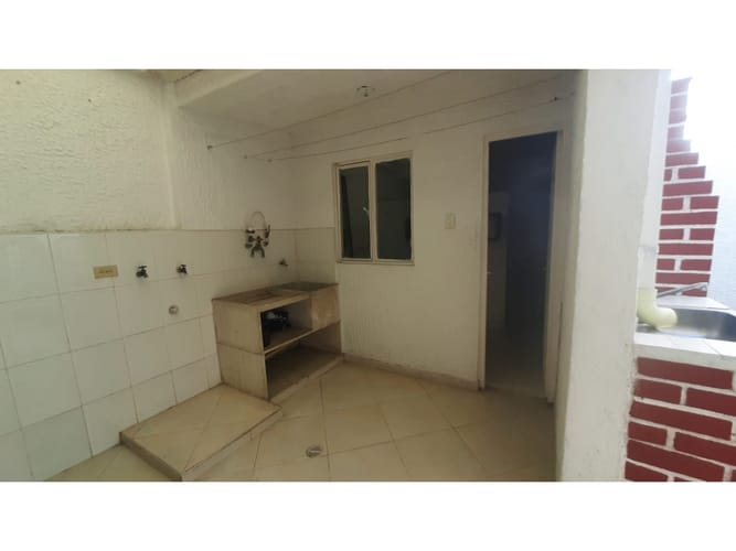 Casa de 3 alcobas en venta en Granjas De Provenza, Bucaramanga, 153 m² · foto 13 de 24