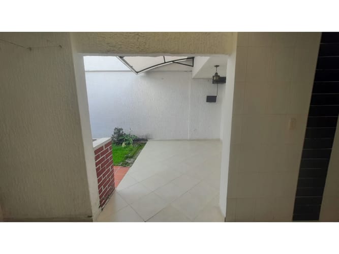 Casa de 3 alcobas en venta en Granjas De Provenza, Bucaramanga, 153 m² · foto 16 de 24