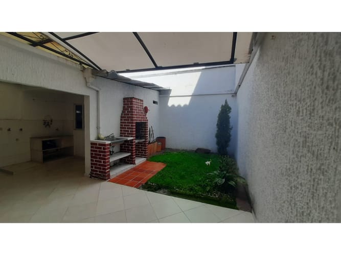 Casa de 3 alcobas en venta en Granjas De Provenza, Bucaramanga, 153 m² · foto 20 de 24