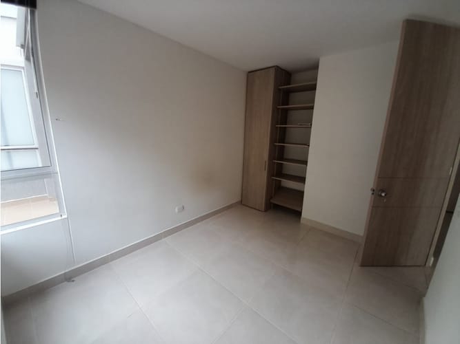Apartamento de 2 alcobas en arriendo en Ricaurte, 58 m² · foto 10 de 24