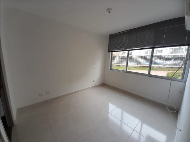Apartamento de 2 alcobas en arriendo en Ricaurte, 58 m² · foto 12 de 24