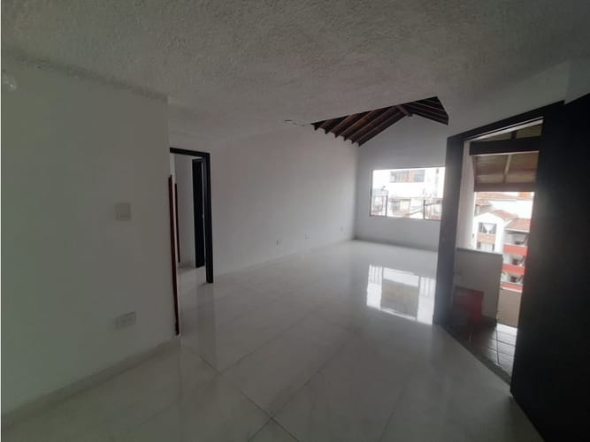 Apartamento de 4 alcobas en venta en Palomitas Del Progreso, Floridablanca, 132 m² · foto 3 de 24
