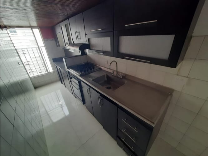 Apartamento de 4 alcobas en venta en Palomitas Del Progreso, Floridablanca, 132 m² · foto 10 de 24