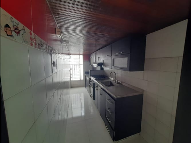 Apartamento de 4 alcobas en venta en Palomitas Del Progreso, Floridablanca, 132 m² · foto 11 de 24