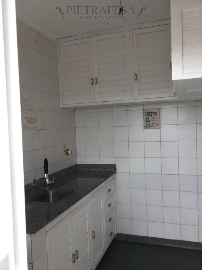 Apartamento en alquiler, 1 dormitorio, 1 baño y terraza. Mercado Modelo. · Foto 5