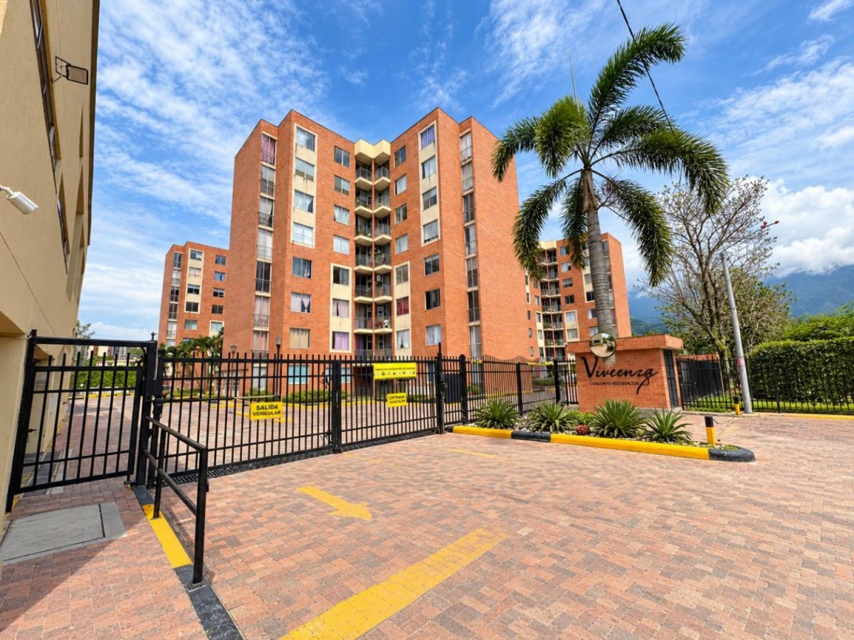 Apartamento en arriendo en El Salado, Ibagué · foto 2 de 24