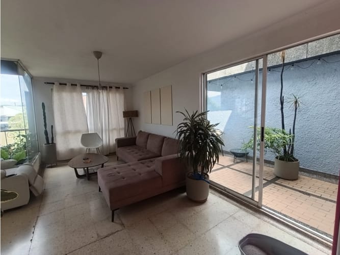 Apartamento de 4 alcobas en venta en Bolivariana, Medellín, 293 m² · foto 2 de 18