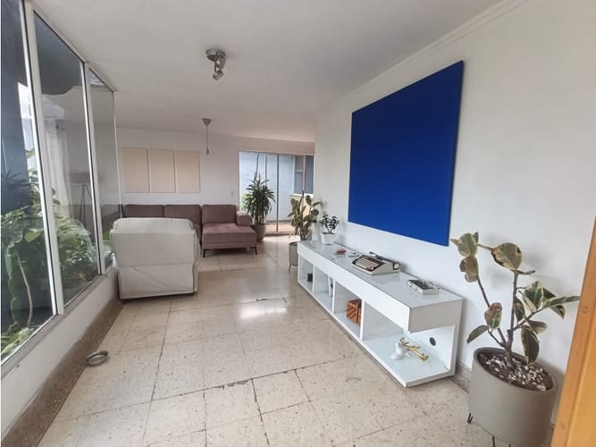 Apartamento de 4 alcobas en venta en Bolivariana, Medellín, 293 m² · foto 3 de 18