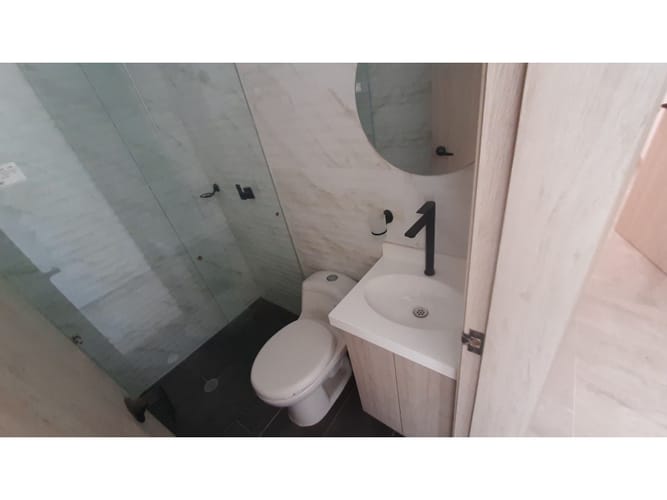 Apartamento de 3 alcobas en venta en El Llanito, Girón, 62 m² · foto 9 de 19