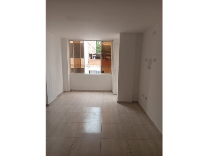 Apartamento de 3 alcobas en venta en San Antonio, Piedecuesta, 60 m² · foto 2 de 14