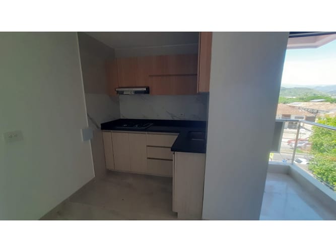 Apartamento de 3 alcobas en venta en El Llanito, Girón, 62 m² · foto 12 de 19